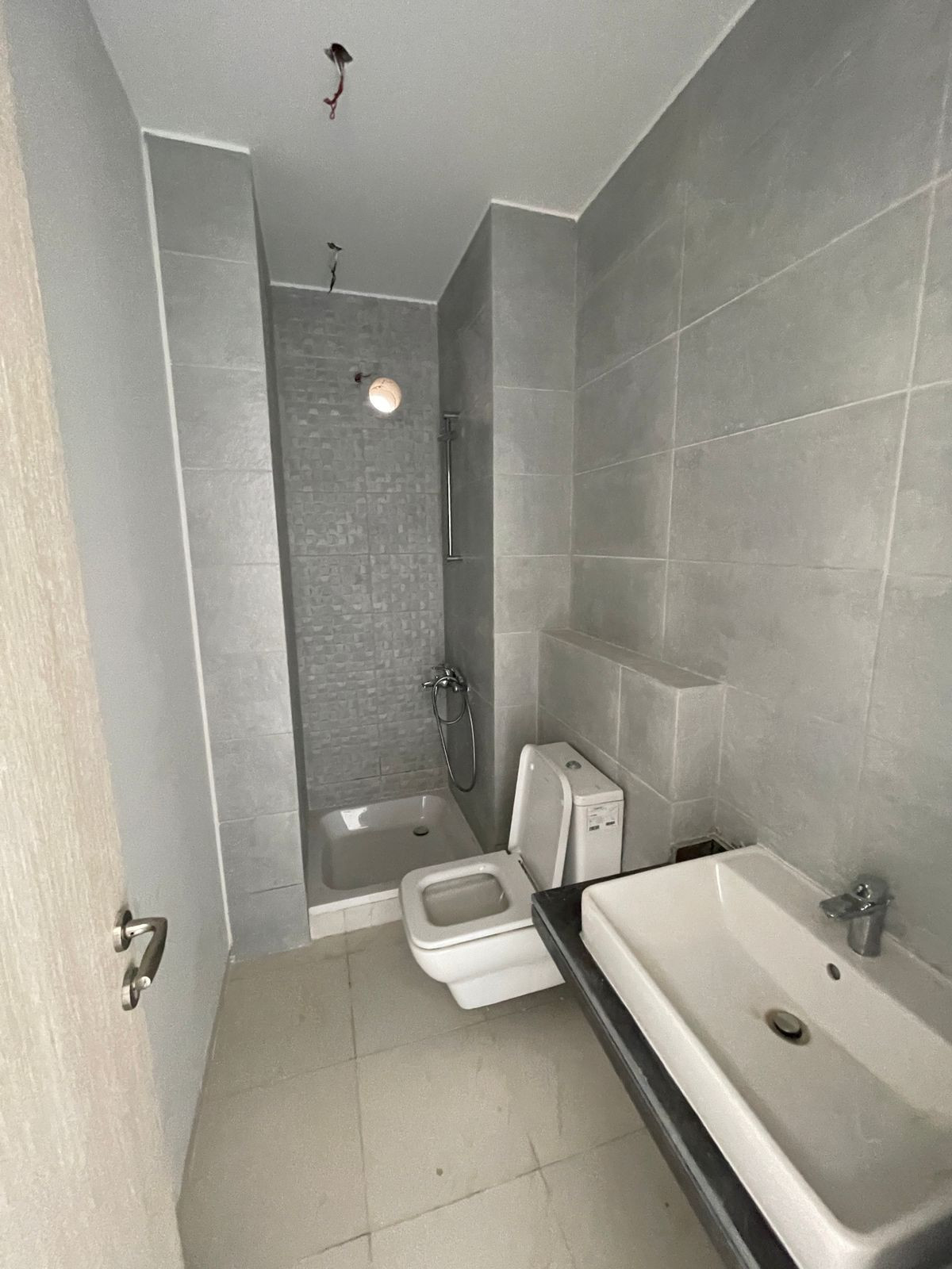 استوديو للبيع  في المونت جلالة  60 م